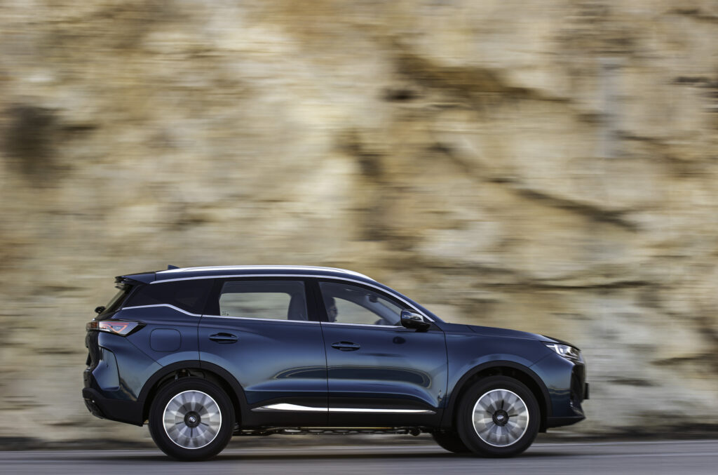 D:\the ads ergasies\adamidis auto\Chery\Υλικο Γαλανόπουλος\July 2025\PHEV